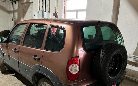 Chevrolet Niva I рестайлинг, 2018 год, 700 000 рублей, 6 фотография