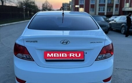 Hyundai Solaris II рестайлинг, 2013 год, 642 000 рублей, 4 фотография