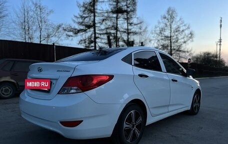 Hyundai Solaris II рестайлинг, 2013 год, 642 000 рублей, 11 фотография