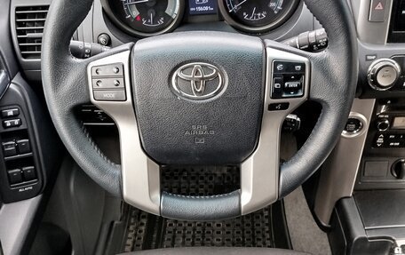Toyota Land Cruiser Prado 150 рестайлинг 2, 2012 год, 3 000 000 рублей, 15 фотография