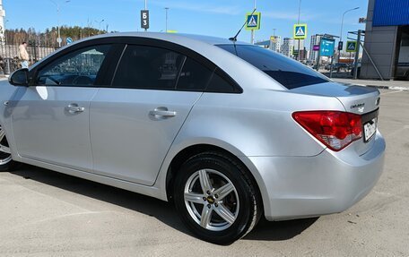 Chevrolet Cruze II, 2011 год, 730 000 рублей, 7 фотография