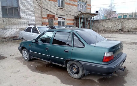Daewoo Nexia I рестайлинг, 1999 год, 130 000 рублей, 2 фотография