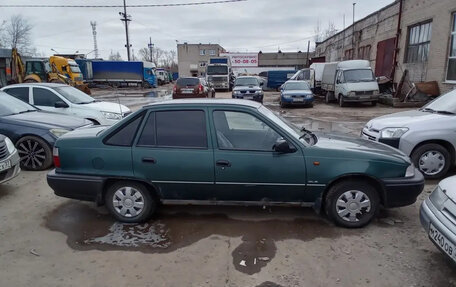 Daewoo Nexia I рестайлинг, 1999 год, 130 000 рублей, 3 фотография