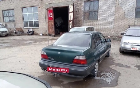 Daewoo Nexia I рестайлинг, 1999 год, 130 000 рублей, 4 фотография