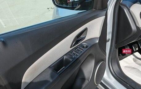 Chevrolet Cruze II, 2011 год, 730 000 рублей, 26 фотография