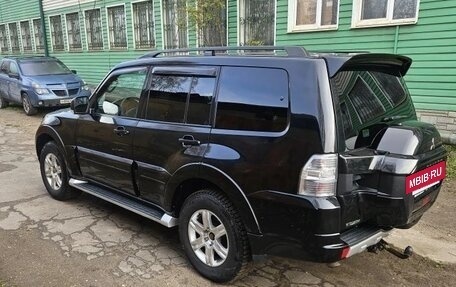 Mitsubishi Pajero IV, 2014 год, 2 250 000 рублей, 4 фотография