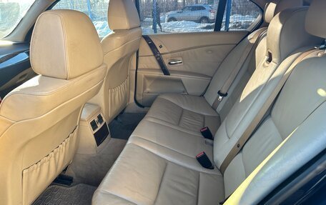BMW 5 серия, 2004 год, 850 000 рублей, 9 фотография