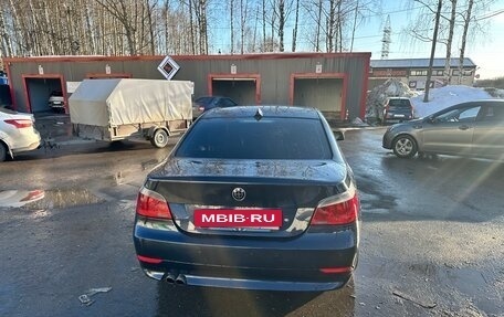 BMW 5 серия, 2004 год, 850 000 рублей, 13 фотография