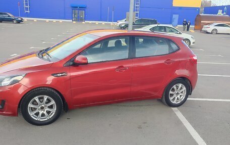 KIA Rio III рестайлинг, 2013 год, 825 000 рублей, 18 фотография