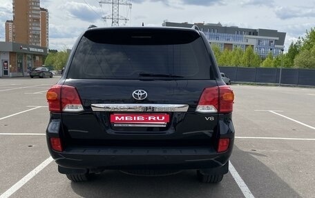 Toyota Land Cruiser 200, 2014 год, 3 500 000 рублей, 2 фотография