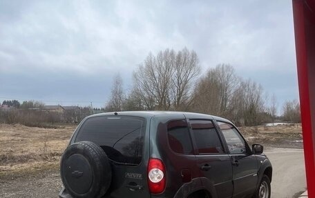 Chevrolet Niva I рестайлинг, 2014 год, 500 000 рублей, 4 фотография