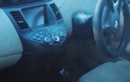 Nissan Primera III, 2001 год, 375 000 рублей, 2 фотография