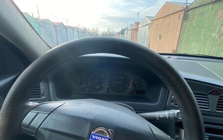 Volvo S60 III, 2002 год, 280 000 рублей, 12 фотография