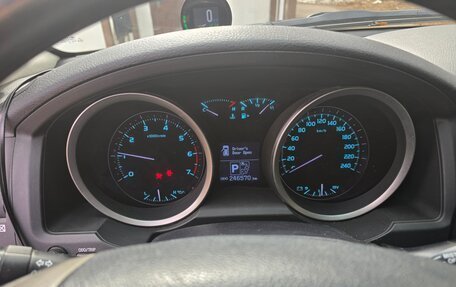 Toyota Land Cruiser 200, 2008 год, 2 950 000 рублей, 3 фотография