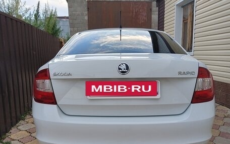 Skoda Rapid I, 2015 год, 1 300 000 рублей, 3 фотография