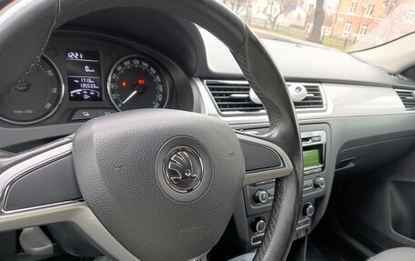 Skoda Rapid I, 2015 год, 1 300 000 рублей, 8 фотография