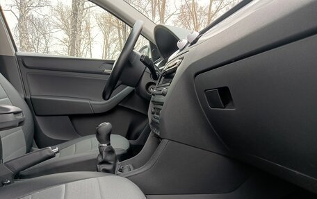 Skoda Rapid I, 2015 год, 1 300 000 рублей, 12 фотография