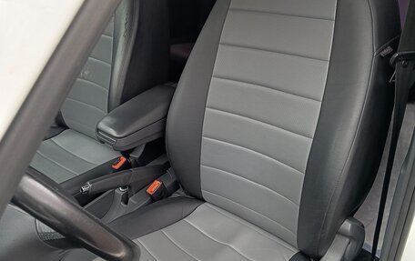 Skoda Rapid I, 2015 год, 1 300 000 рублей, 15 фотография