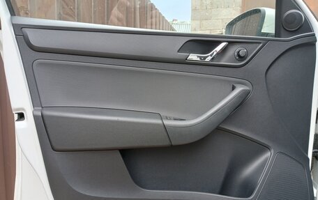 Skoda Rapid I, 2015 год, 1 300 000 рублей, 14 фотография