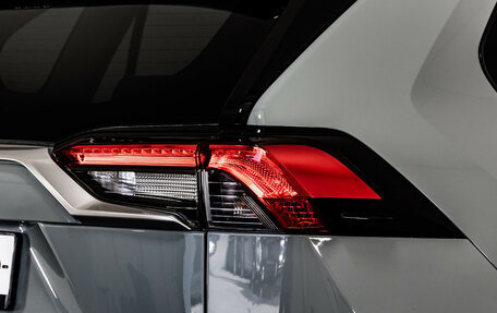 Toyota RAV4, 2020 год, 2 999 000 рублей, 11 фотография