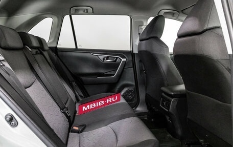 Toyota RAV4, 2020 год, 2 999 000 рублей, 25 фотография