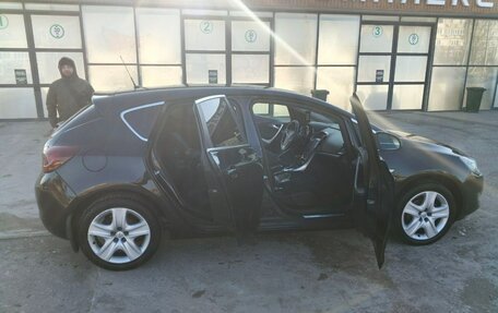 Opel Astra J, 2012 год, 850 000 рублей, 9 фотография