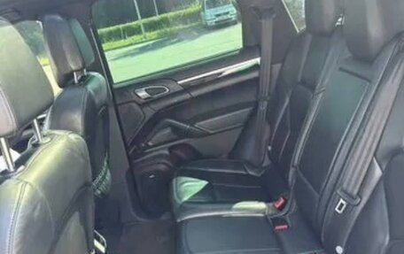 Porsche Cayenne III, 2012 год, 2 200 000 рублей, 2 фотография