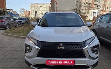 Mitsubishi Eclipse Cross, 2021 год, 2 700 000 рублей, 4 фотография