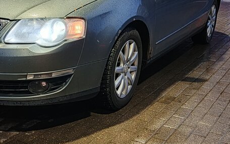 Volkswagen Passat B6, 2007 год, 450 000 рублей, 2 фотография