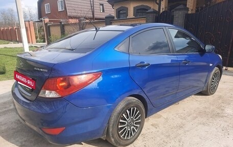 Hyundai Solaris II рестайлинг, 2011 год, 600 000 рублей, 6 фотография