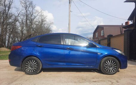 Hyundai Solaris II рестайлинг, 2011 год, 600 000 рублей, 7 фотография