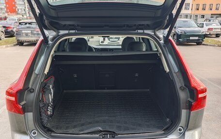 Volvo XC60 II, 2021 год, 4 990 000 рублей, 7 фотография