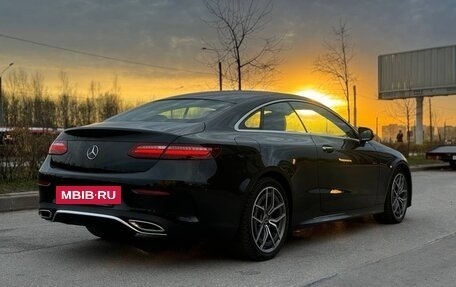 Mercedes-Benz E-Класс, 2022 год, 7 200 000 рублей, 4 фотография