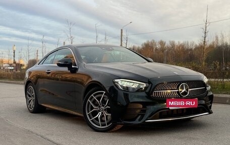 Mercedes-Benz E-Класс, 2022 год, 7 200 000 рублей, 3 фотография