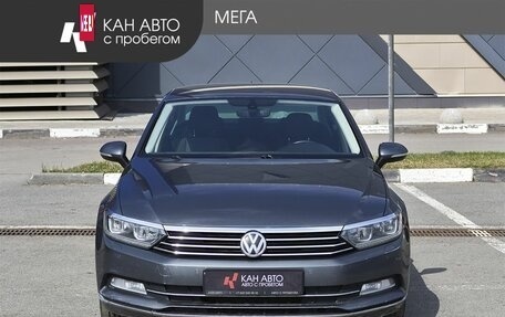 Volkswagen Passat B8 рестайлинг, 2017 год, 1 415 000 рублей, 3 фотография