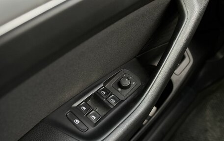 Volkswagen Passat B8 рестайлинг, 2017 год, 1 415 000 рублей, 12 фотография