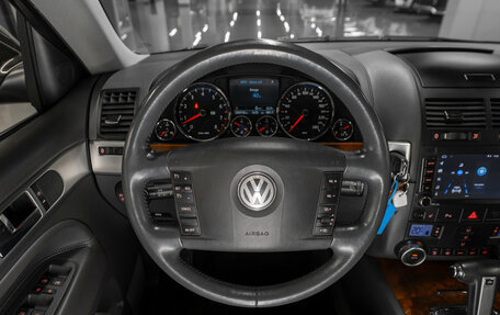 Volkswagen Touareg III, 2007 год, 880 000 рублей, 10 фотография