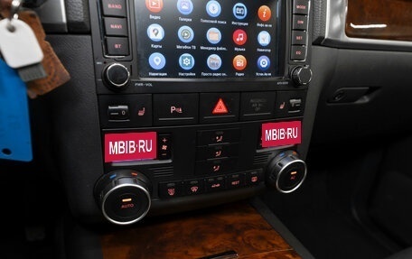 Volkswagen Touareg III, 2007 год, 880 000 рублей, 19 фотография