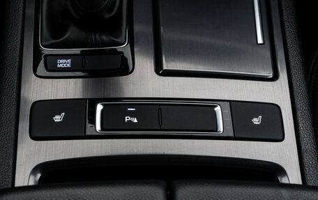 Hyundai Genesis II, 2016 год, 2 199 000 рублей, 25 фотография