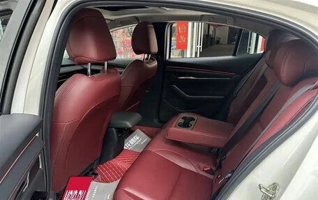 Mazda 3, 2022 год, 1 540 177 рублей, 11 фотография