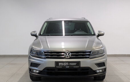 Volkswagen Tiguan II, 2020 год, 3 300 000 рублей, 2 фотография