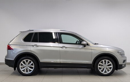 Volkswagen Tiguan II, 2020 год, 3 300 000 рублей, 4 фотография