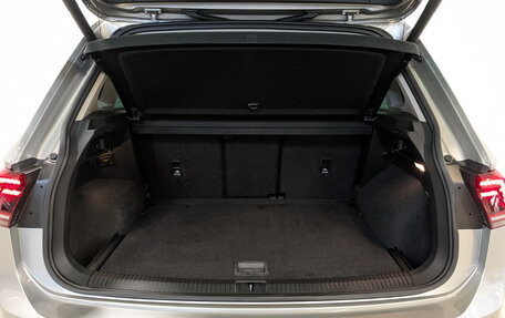 Volkswagen Tiguan II, 2020 год, 3 300 000 рублей, 10 фотография