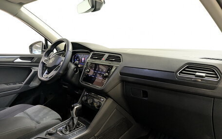 Volkswagen Tiguan II, 2020 год, 3 300 000 рублей, 11 фотография