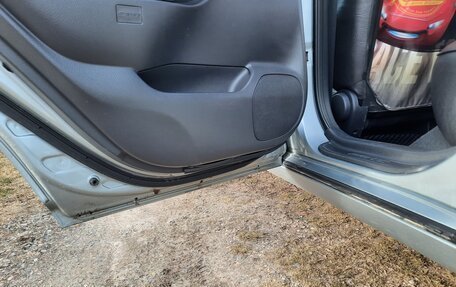 Toyota Avensis III рестайлинг, 2008 год, 1 200 000 рублей, 14 фотография