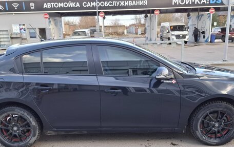 Chevrolet Cruze II, 2014 год, 940 000 рублей, 4 фотография