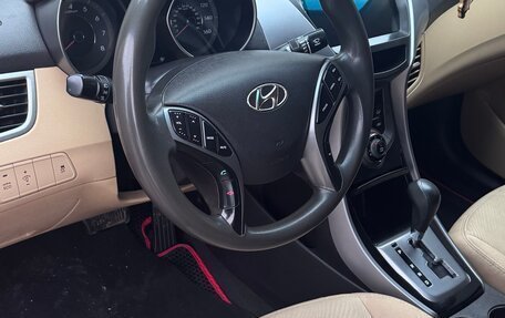 Hyundai Elantra V, 2013 год, 1 400 000 рублей, 5 фотография