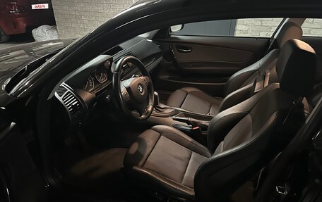 BMW 1 серия, 2010 год, 1 700 000 рублей, 16 фотография