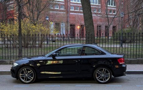 BMW 1 серия, 2010 год, 1 700 000 рублей, 6 фотография