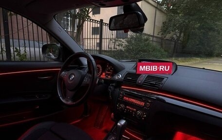 BMW 1 серия, 2010 год, 1 700 000 рублей, 11 фотография